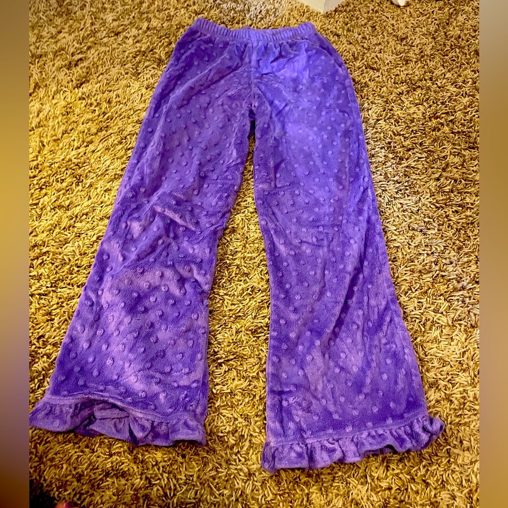 Purple Patsy aikens pants. Super comfy. Ruffle bottoms. Great condition size m